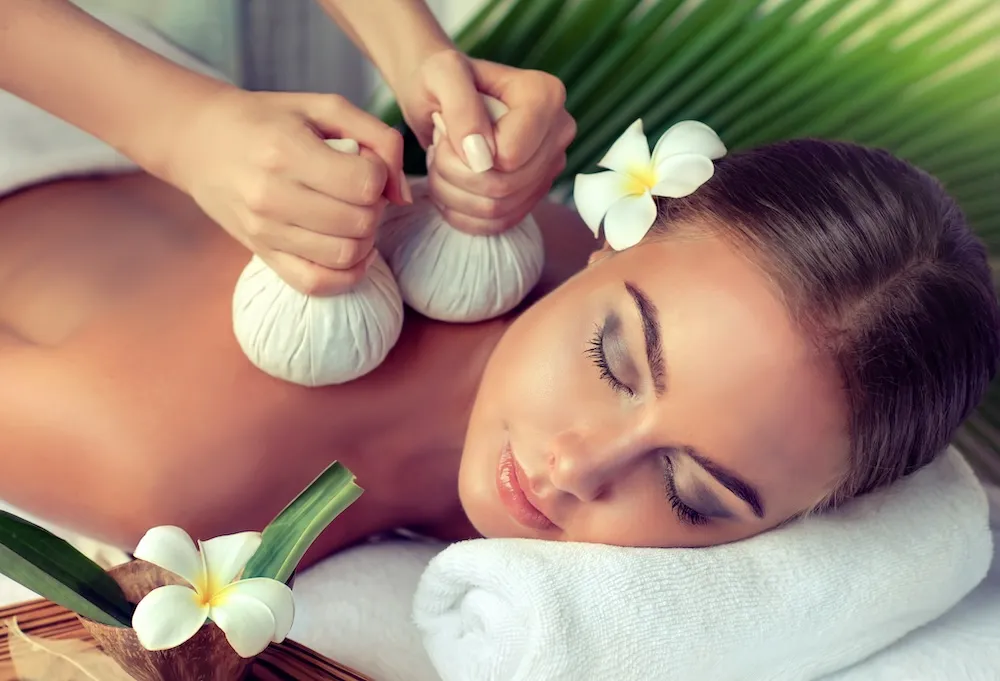 Thai Herbal Compress Massage